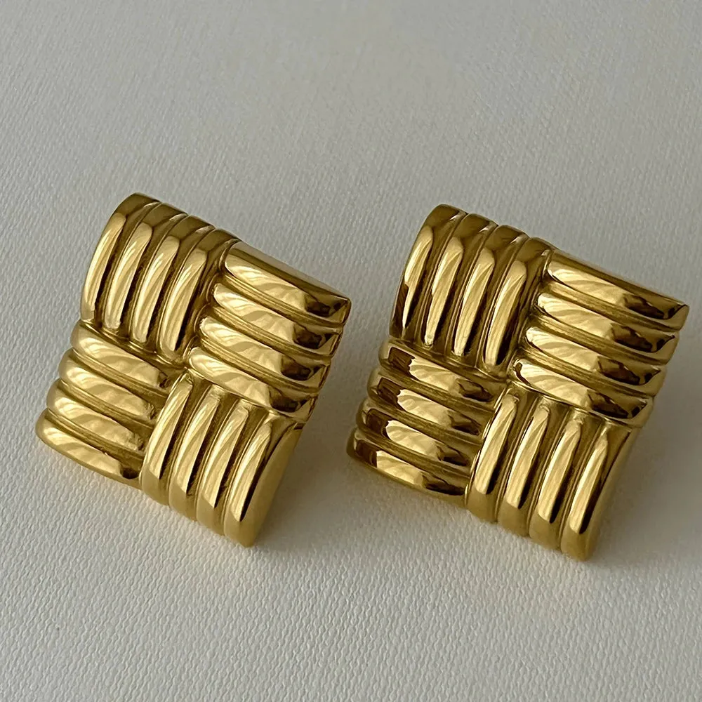 Classic Jewelry Treats  Stud Earrings  (17 Styles)