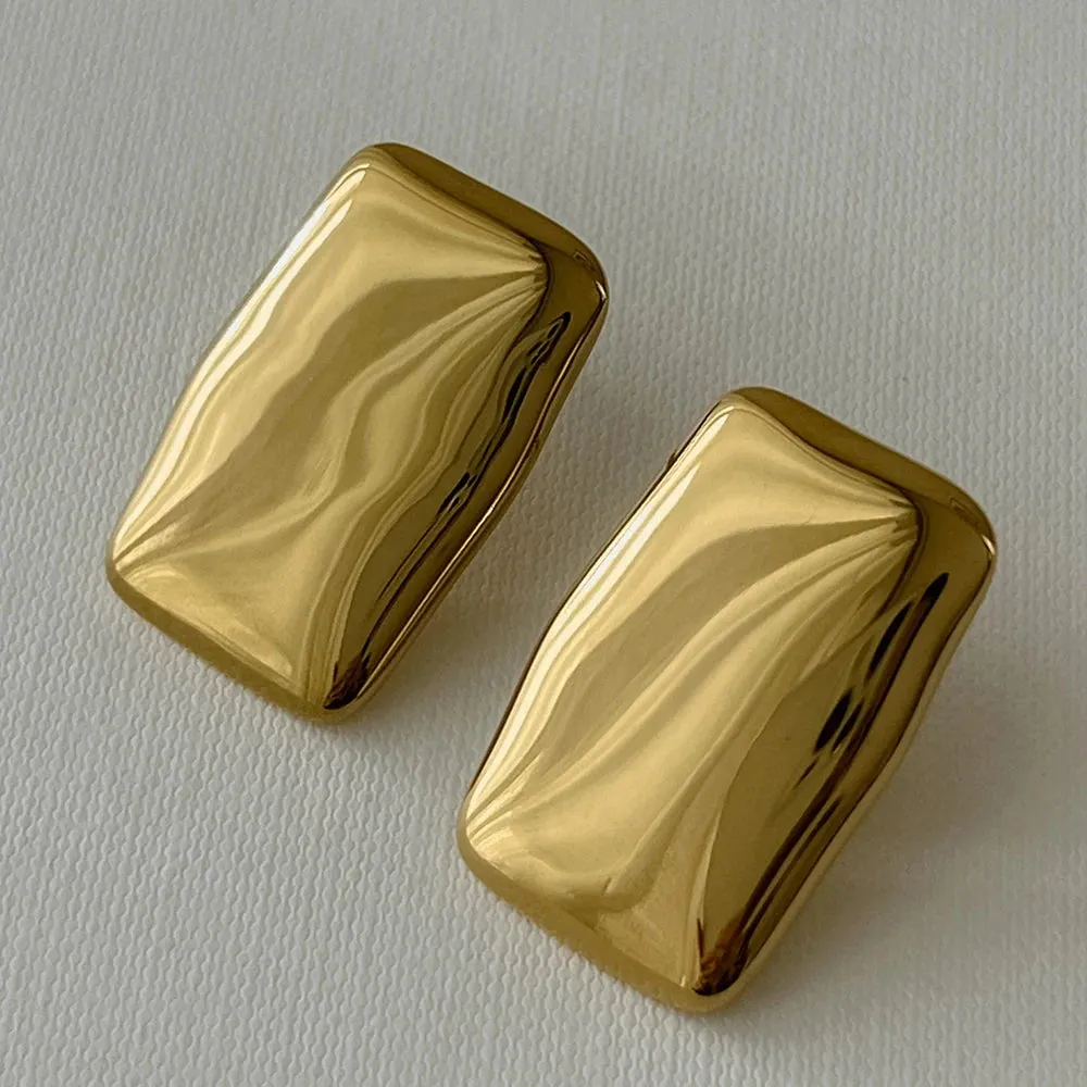 Classic Jewelry Treats  Stud Earrings  (17 Styles)
