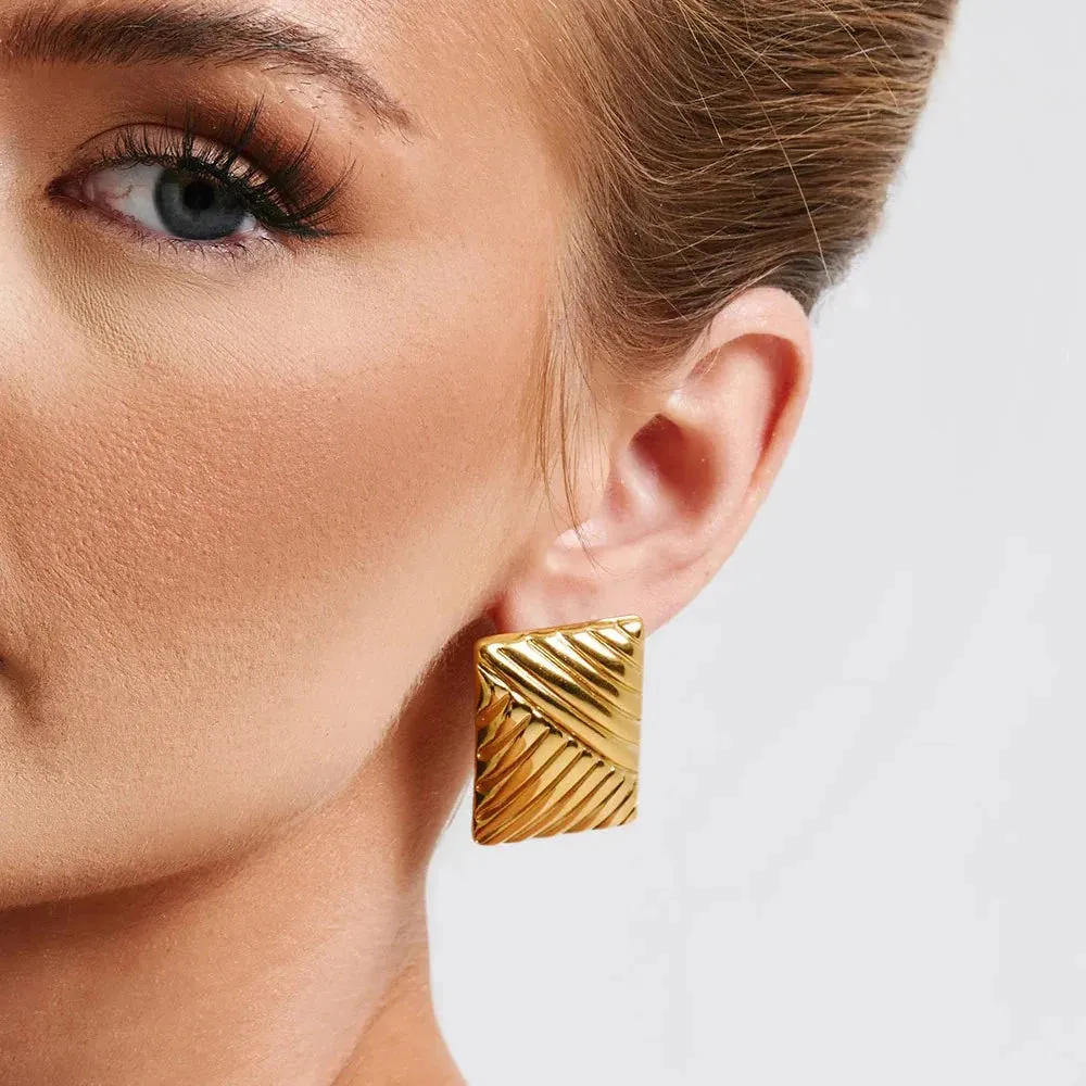 Classic Jewelry Treats  Stud Earrings  (17 Styles)