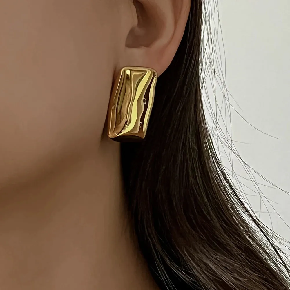 Classic Jewelry Treats  Stud Earrings  (17 Styles)