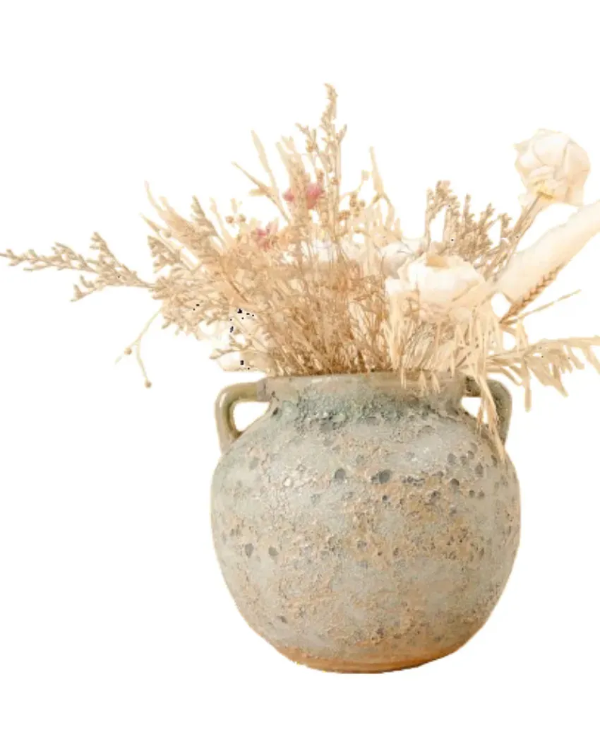 Grand Heritage Vase with Timeless Elegance