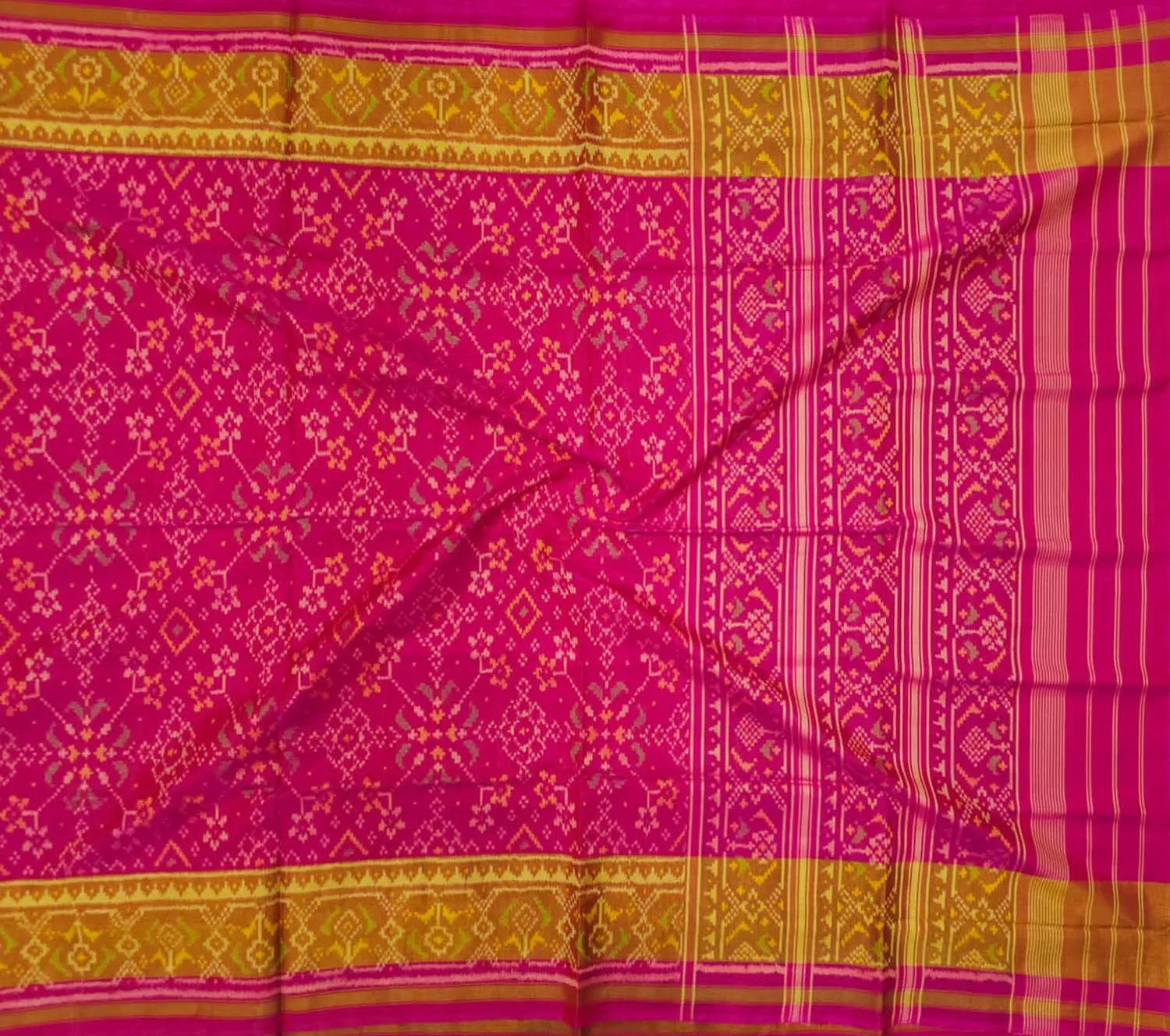 Handloom Single Ikat Rajkot Patola Pure Silk Saree