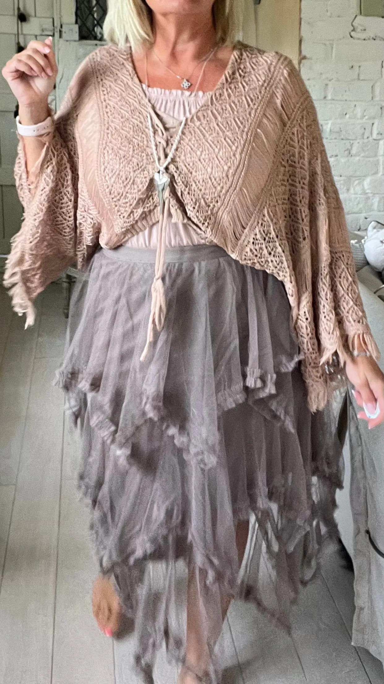 Naples Italian Womans Layered Mesh Tulle Skirt A-Line Tutu Skirt Casual Puffy Maxi Skirts Prom Skirt in Mocha