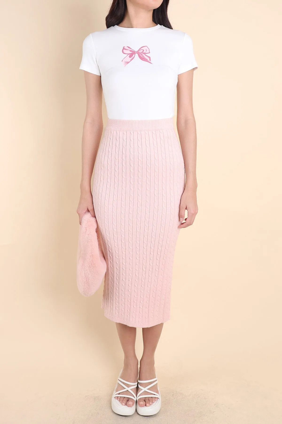 PAMMIE EMBOSSED KNIT SKIRT IN PINK