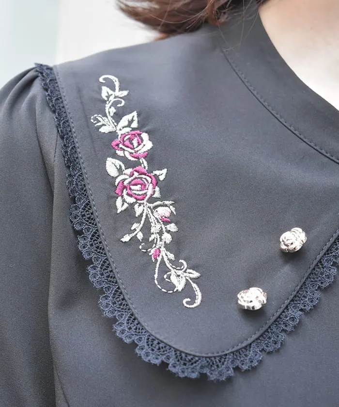Rose Embroidery Big Collar Blouse