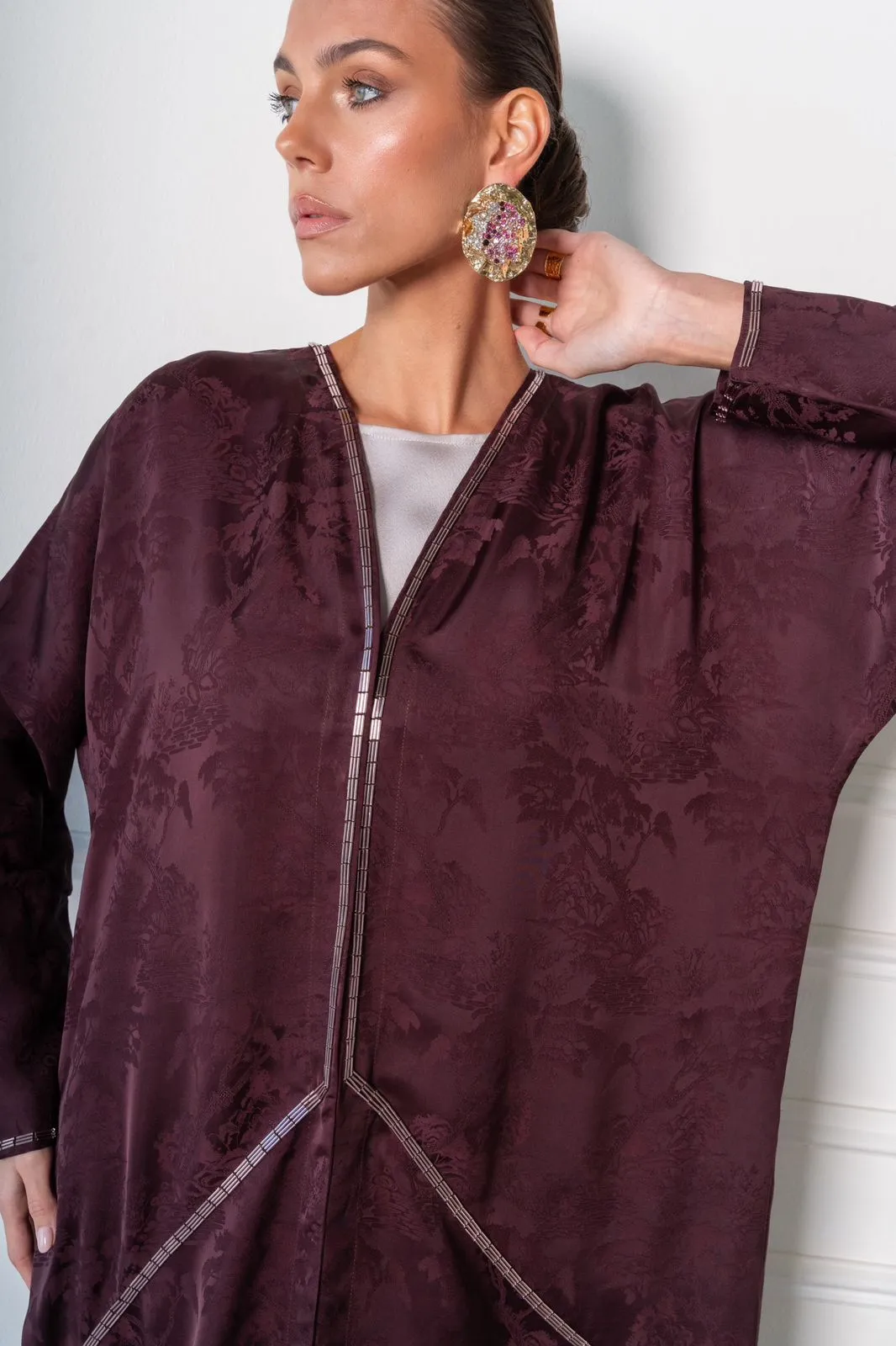 TH1386 ABAYA