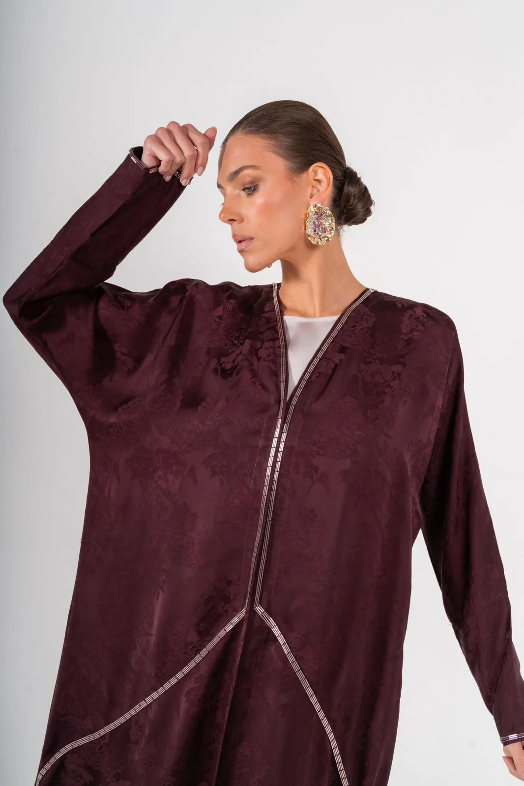 TH1386 ABAYA